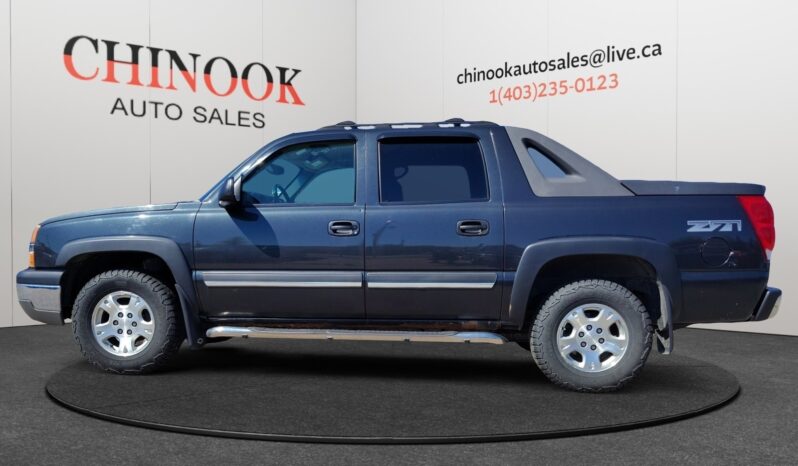 
								2004 Chevrolet Avalanche full									
