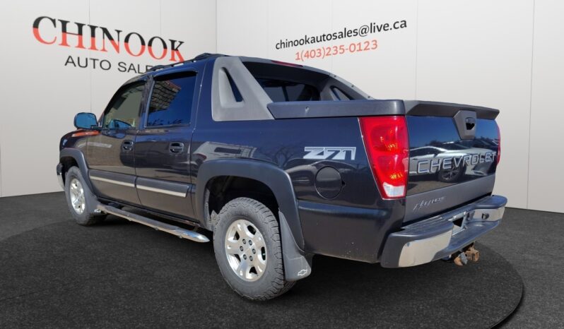 
								2004 Chevrolet Avalanche full									