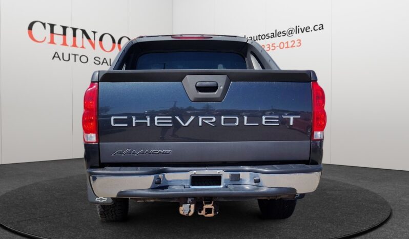 
								2004 Chevrolet Avalanche full									