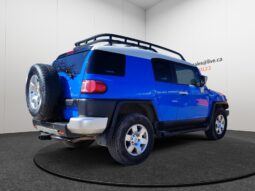 
										2007 Toyota FJ Cruiser full									