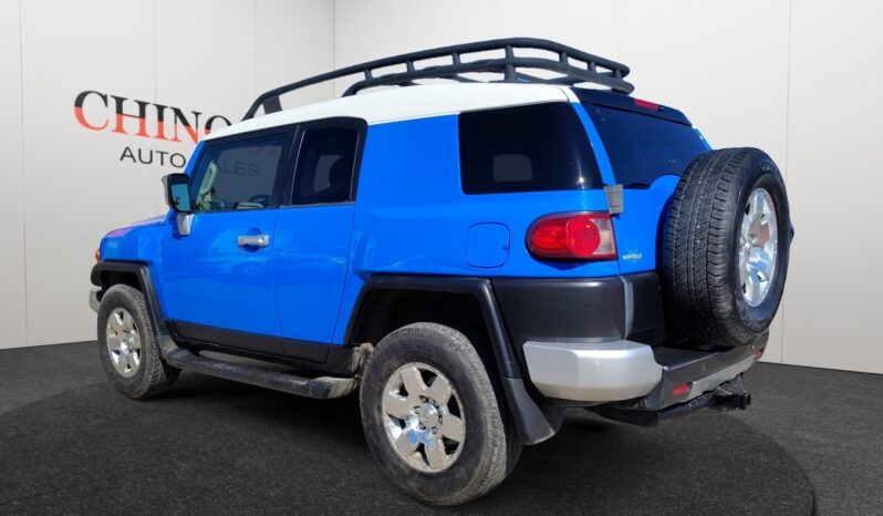 
								2007 Toyota FJ Cruiser full									