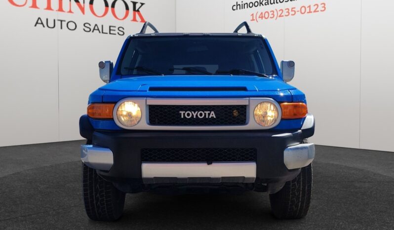 
								2007 Toyota FJ Cruiser full									