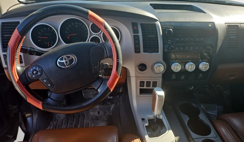 
								2008 Toyota Tundra full									