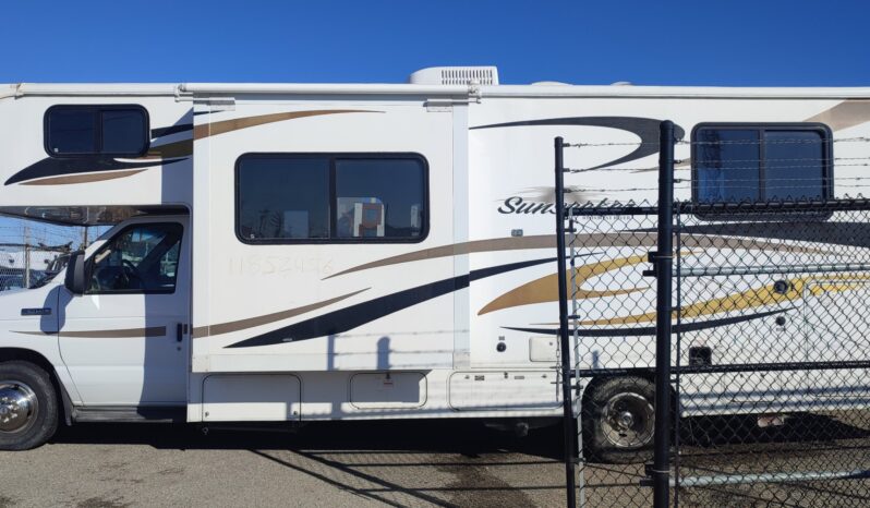 
								2011 Ford Econoline Cutaway full									