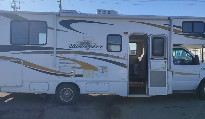 
								2011 Ford Econoline Cutaway full									