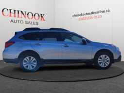 
										2017 Subaru Outback full									
