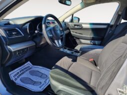 
										2017 Subaru Outback full									