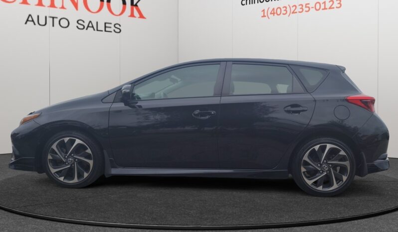 
								2018 Toyota Corolla iM full									