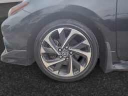 
										2018 Toyota Corolla iM full									