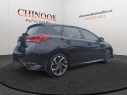 
										2018 Toyota Corolla iM full									