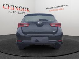 
										2018 Toyota Corolla iM full									
