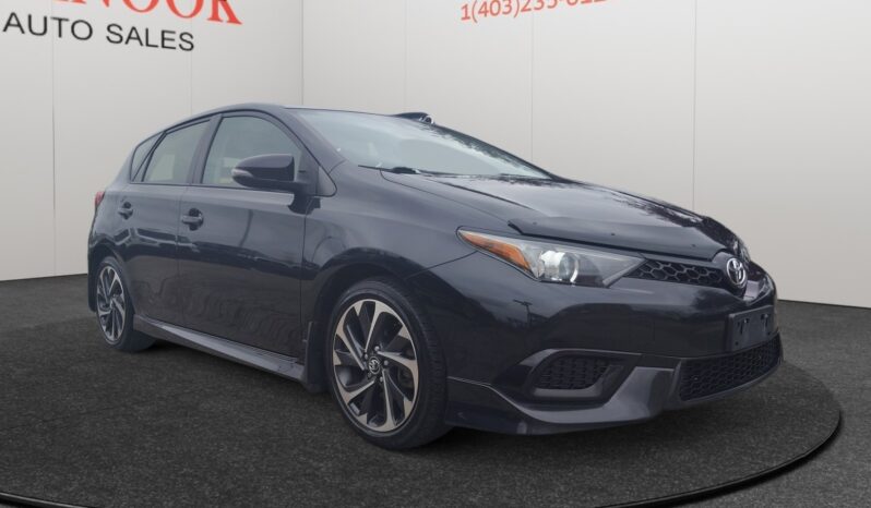 
								2018 Toyota Corolla iM full									