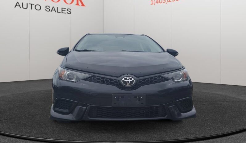 
								2018 Toyota Corolla iM full									