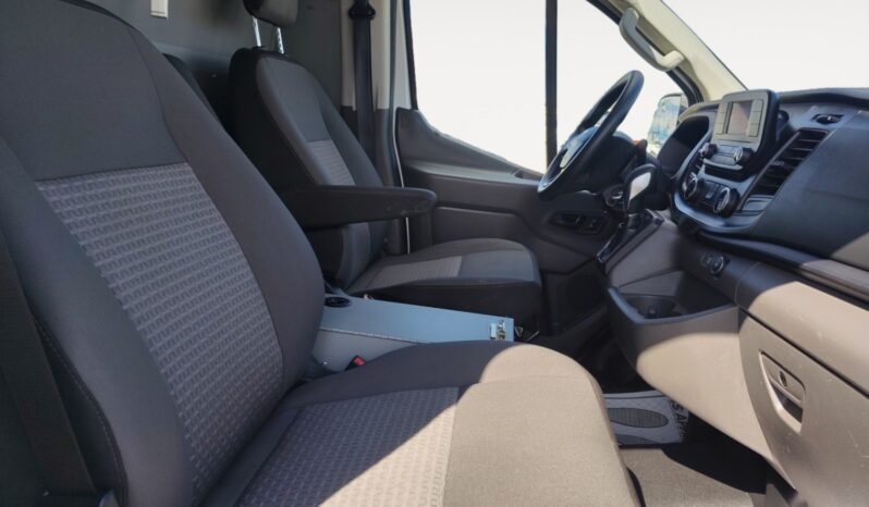 
								2020 Ford Transit full									
