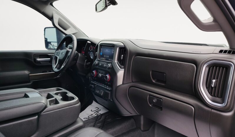 
								2022 Chevrolet Silverado 3500HD full									