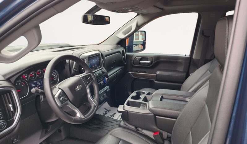 
								2022 Chevrolet Silverado 3500HD full									