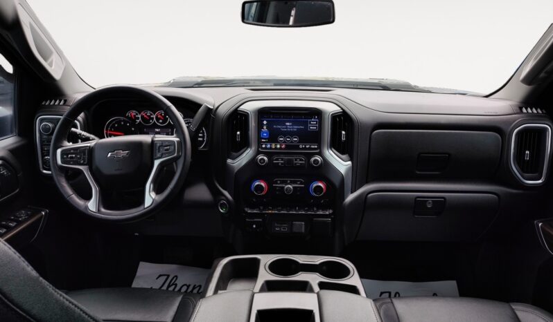 
								2022 Chevrolet Silverado 3500HD full									