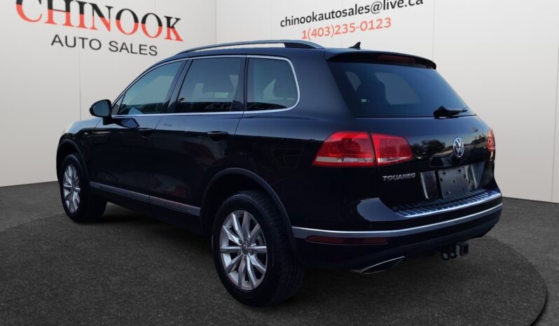 
								2015 Volkswagen Touareg Comfortline full									