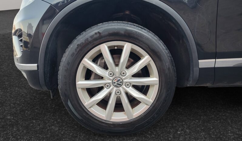 
								2015 Volkswagen Touareg Comfortline full									
